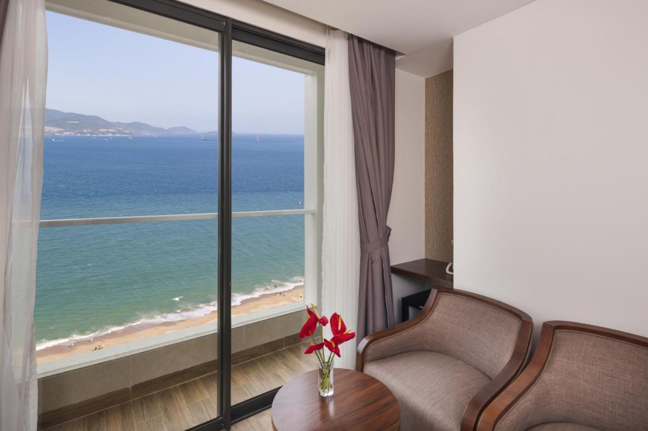 Sea Pearl Hotel Nha Trang Exterior photo
